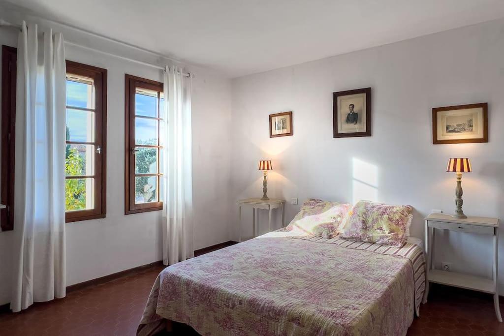 Mas De Charme En Pleine Camargue Villa Saint-Gilles  Exterior photo